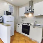 Chiaia House Vetriera Διαμέρισμα *
