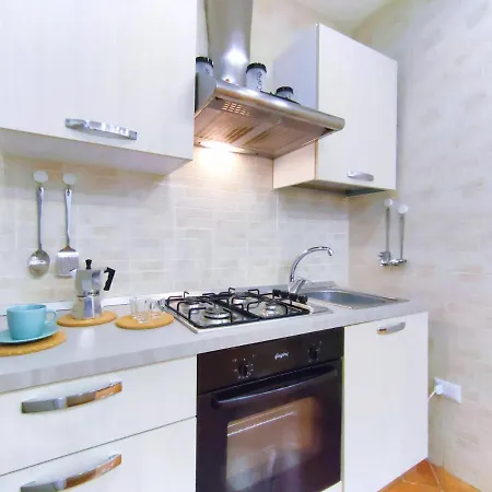 Chiaia House Vetriera Apartment Naples